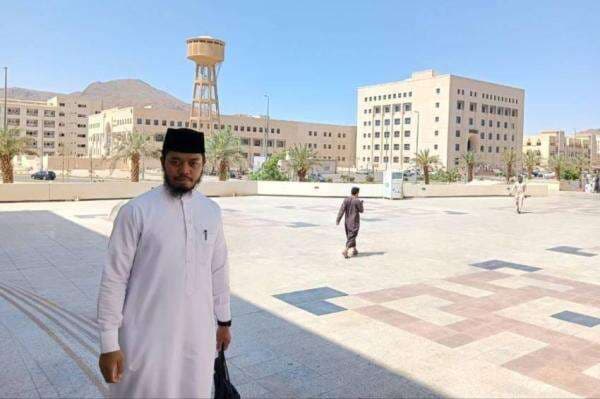 Mengunjungi Kampus Universitas Islam Madinah, Tempat Kuliah Ribuan Mahasiswa Indonesia Mengunjungi Kampus Universitas Islam Madinah, Tempat Kuliah Ribuan Mahasiswa Indonesia