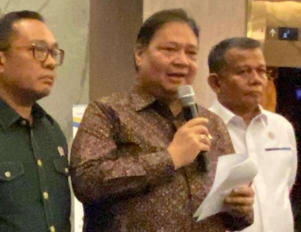 Tarif Impor Trump 19 Nggak jadi Berlaku 1 Agustus, Airlangga: Bisa Lebih Cepat atau Lama Tarif Impor Trump 19 Nggak jadi Berlaku 1 Agustus, Airlangga: Bisa Lebih Cepat atau Lama