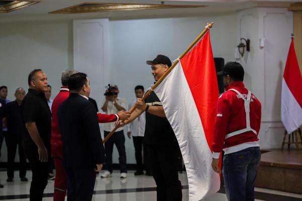 Respons Menpora Dito Lihat Atlet Ramai-Ramai Bersuara soal Jam Mewah untuk Timnas Indonesia Respons Menpora Dito Lihat Atlet Ramai-Ramai Bersuara soal Jam Mewah untuk Timnas Indonesia