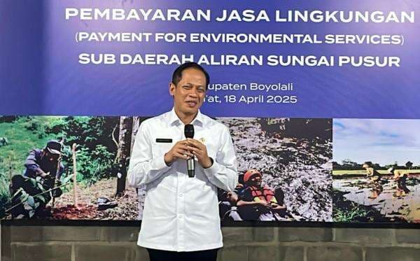 Menteri Lingkungan Hidup Keluarkan Aturan Pembayaran Jasa Lingkungan Menteri Lingkungan Hidup Keluarkan Aturan Pembayaran Jasa Lingkungan