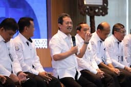 Menteri Trenggono: Penyelundupan Lobster Rugikan Negara Triliunan Rupiah