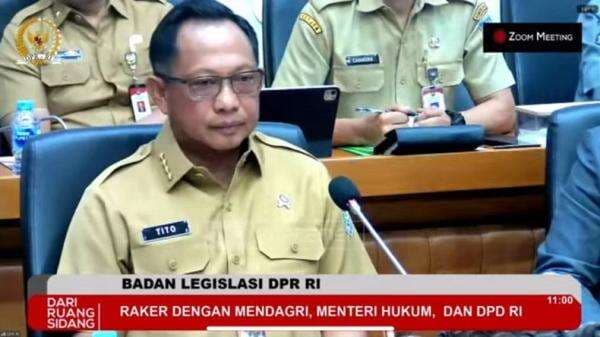 Pemerintah Setujui RUU DKJ Usul Inisiatif DPR Pemerintah Setujui RUU DKJ Usul Inisiatif DPR