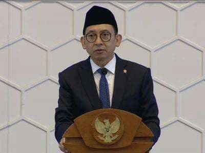 Loyalitas ke Partai Berakhir Ketika Loyalitas pada Negara Dimulai! Loyalitas ke Partai Berakhir Ketika Loyalitas pada Negara Dimulai!