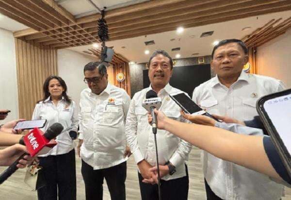 Menteri KKP Sebut Potensi Sumber Daya Laut Belum Digarap Maksimal, Ajak Kadin Investasi Menteri KKP Sebut Potensi Sumber Daya Laut Belum Digarap Maksimal, Ajak Kadin Investasi