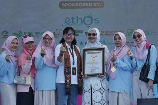 Peringatan Milad ke-5, Yayasan Amal Bunda Pecahkan Rekor Muri Peringatan Milad ke-5, Yayasan Amal Bunda Pecahkan Rekor Muri