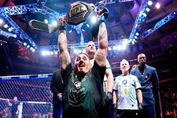 Misteri Main Event UFC 317: Aspinall vs Gane Rebutan Gelar Interim Kelas Berat? Misteri Main Event UFC 317: Aspinall vs Gane Rebutan Gelar Interim Kelas Berat?