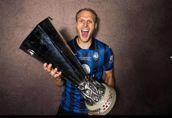 Kisah Mitchel Bakker, Pemain Keturunan Indonesia Juara Liga Europa Musim 2023-2024 Bareng Atalanta Kisah Mitchel Bakker, Pemain Keturunan Indonesia Juara Liga Europa Musim 2023-2024 Bareng Atalanta