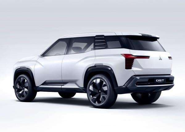 Mitsubishi DST Concept Siap Diluncurkan, Ini Bocorannya Mitsubishi DST Concept Siap Diluncurkan, Ini Bocorannya