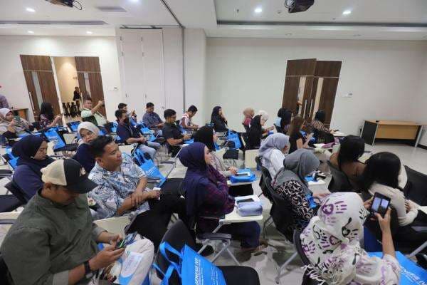 MNC Peduli Gelar Seminar Kesehatan tentang IVF, Peserta Happy Banget MNC Peduli Gelar Seminar Kesehatan tentang IVF, Peserta Happy Banget