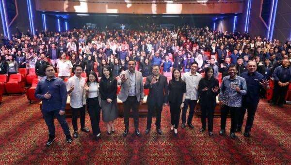 Angela Tanoesoedibjo Dukung UMKM Naik Kelas dengan Literasi Keuangan Angela Tanoesoedibjo Dukung UMKM Naik Kelas dengan Literasi Keuangan