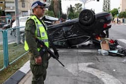 Mobil yang Ditumpangi Kecelakaan hingga Terbalik, Menteri Keamanan Israel Terluka