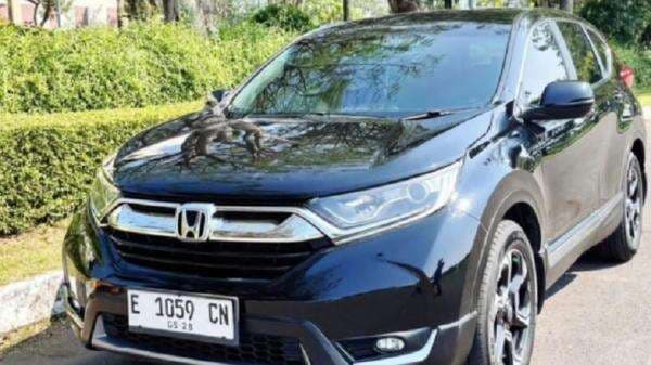 Hati-Hati! Modus Baru Pencurian Mobil di Cirebon, Tabrak Trotoar Saat Test Drive lalu Kabur Hati-Hati! Modus Baru Pencurian Mobil di Cirebon, Tabrak Trotoar Saat Test Drive lalu Kabur