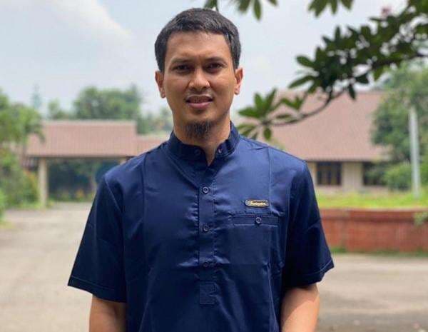5 Pebulu Tangkis Muslim Indonesia yang Putuskan Berhijrah, Nomor 1 Ganda Putra Legendaris yang Baru Umumkan Pensiun! 5 Pebulu Tangkis Muslim Indonesia yang Putuskan Berhijrah, Nomor 1 Ganda Putra Legendaris yang Baru Umumkan Pensiun!