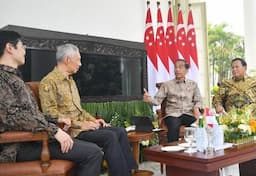    Momen Jokowi dan PM Lee Kenalkan Pemimpin Baru Indonesia dan Singapura di Istana Bogor
