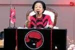 Momen Megawati Tertawa Sebut Ada yang Mau Jadi Ketum PDIP Momen Megawati Tertawa Sebut Ada yang Mau Jadi Ketum PDIP