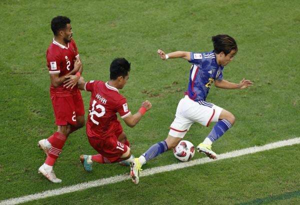Momen Pratama Arhan Pantang Minder hingga Bikin Takefusa Kubo Tersungkur di Laga Timnas Indonesia vs Jepang! Momen Pratama Arhan Pantang Minder hingga Bikin Takefusa Kubo Tersungkur di Laga Timnas Indonesia vs Jepang!