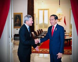 Momen Presiden Jokowi Terima Kunjungan Kehormatan Menlu Singapura   