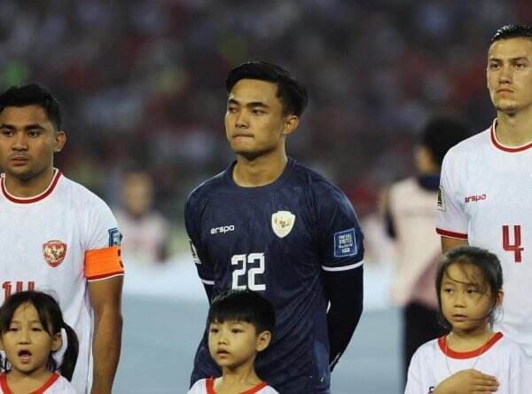 Momen Suporter Timnas Vietnam Rayakan Gol Timnas Indonesia dan Tangkap Adegan Ernando Ari Ngopi di Dekat Gawang