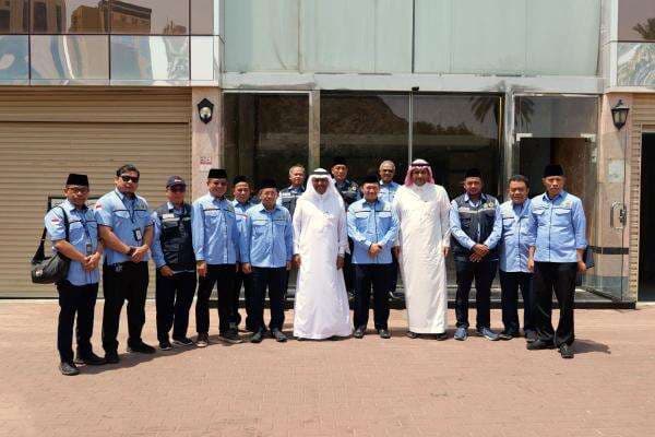 Soal Kunjungan Wakil Menteri Haji dan Umrah Arab Saudi, Ketua PPIH: Penguatan Kerjasama demi Layani Tamu Allah SWT Soal Kunjungan Wakil Menteri Haji dan Umrah Arab Saudi, Ketua PPIH: Penguatan Kerjasama demi Layani Tamu Allah SWT