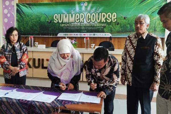 Monitoring Orangutan, Mayawana Persada dan Untan Jalin Kolaborasi Monitoring Orangutan, Mayawana Persada dan Untan Jalin Kolaborasi
