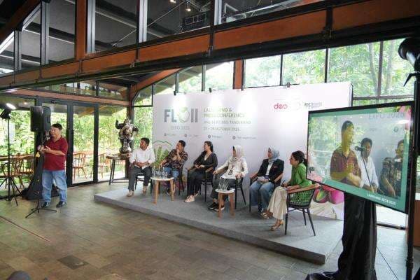 Monstera Masih Jadi Primadona Tren Tanaman Hias 2025, Sehelai Daun Dibanderol Rp100 juta Monstera Masih Jadi Primadona Tren Tanaman Hias 2025, Sehelai Daun Dibanderol Rp100 juta