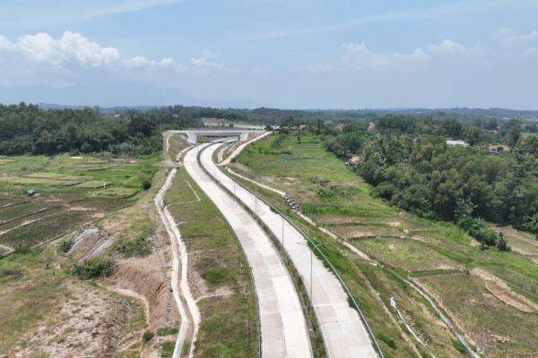 Mulai Hari Ini, Arus Balik Mobil Pribadi Bisa Lintasi Tol Japek 2 Selatan Mulai Hari Ini, Arus Balik Mobil Pribadi Bisa Lintasi Tol Japek 2 Selatan