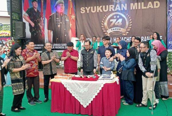 Cerita Nachrowi Ramli 34 Tahun di Militer hingga Dipercaya Prabowo Cerita Nachrowi Ramli 34 Tahun di Militer hingga Dipercaya Prabowo