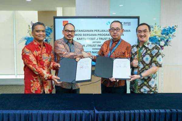 Nasabah J Trust Bank Dapat Menikmati Diskon 20 di Seluruh Resto McD Nasabah J Trust Bank Dapat Menikmati Diskon 20 di Seluruh Resto McD
