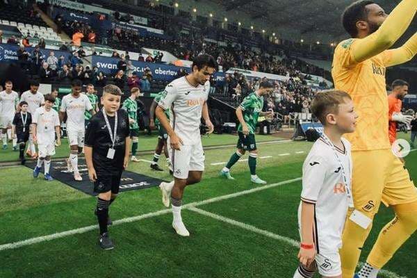 Nathan Tjoe-A-On Tinggalkan Swansea City, Pulang ke Belanda atau Cari Tantangan Baru? Nathan Tjoe-A-On Tinggalkan Swansea City, Pulang ke Belanda atau Cari Tantangan Baru?