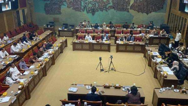 Resmi! Komisi X DPR RI Kabulkan Permohonan Naturalisasi 4 Pemain Keturunan untuk Timnas Putri Indonesia Resmi! Komisi X DPR RI Kabulkan Permohonan Naturalisasi 4 Pemain Keturunan untuk Timnas Putri Indonesia