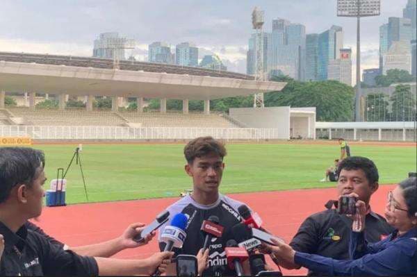 Nova Arianto Pastikan Evandra Florasta Perkuat Timnas Indonesia U-17 di Piala Asia U-17 Nova Arianto Pastikan Evandra Florasta Perkuat Timnas Indonesia U-17 di Piala Asia U-17