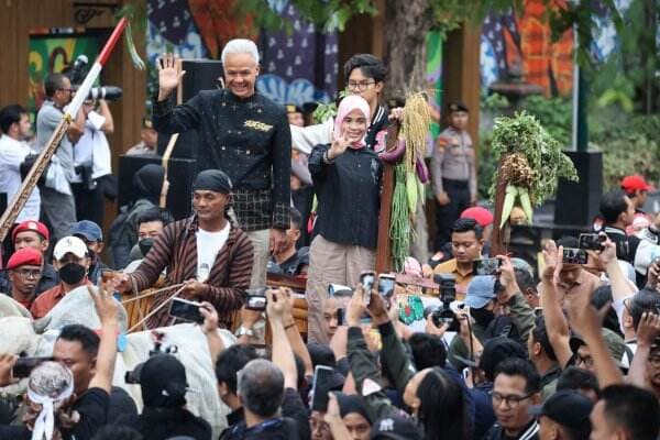 Nyanyian 'Solo Bukan Gibran, Solo Pasti Menangkan Ganjar-Mahfud' Menggema di Kota Jokowi