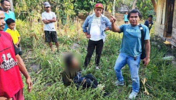 Miris! Telinga Bocah di Labuan Bajo Dibacok ODGJ hingga Nyaris Putus Miris! Telinga Bocah di Labuan Bajo Dibacok ODGJ hingga Nyaris Putus
