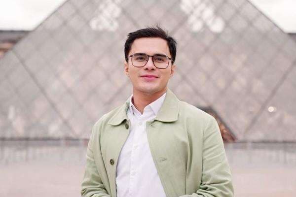 Biodata dan Agama Oky Pratama, Dokter Kecantikan yang Videonya Viral Biodata dan Agama Oky Pratama, Dokter Kecantikan yang Videonya Viral