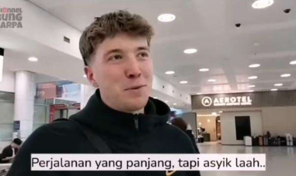 Ole Romeny Tiba di Australia Bersama 19 Pemain Timnas Indonesia Ole Romeny Tiba di Australia Bersama 19 Pemain Timnas Indonesia