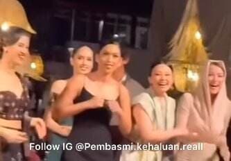 Berita Terpopuler: Cara Pakai Hijab Olla Ramlan Jadi Sorotan hingga Emak-Emak Nyosor Mau Cium Gibran Berita Terpopuler: Cara Pakai Hijab Olla Ramlan Jadi Sorotan hingga Emak-Emak Nyosor Mau Cium Gibran