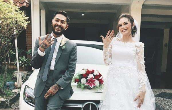 Onadio Leonardo Bikin Heboh Usai Meminta Anaknya Jangan Diambil, Kode Cerai? Onadio Leonardo Bikin Heboh Usai Meminta Anaknya Jangan Diambil, Kode Cerai?