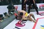 One Pride MMA 81: Brutal! Ferdian Paleka Menang TKO atas Kaisar Kumis One Pride MMA 81: Brutal! Ferdian Paleka Menang TKO atas Kaisar Kumis