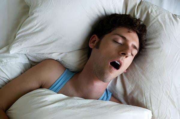 Orang yang Tidur Ngorok Tidak Disarankan Nyetir, Berisiko Tinggi Alami Kecelakaan Orang yang Tidur Ngorok Tidak Disarankan Nyetir, Berisiko Tinggi Alami Kecelakaan