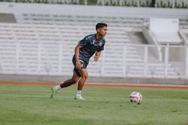 Oxford United Kalah di Final Piala Presiden 2025, Marselino Ferdinan Absen karena Cedera Oxford United Kalah di Final Piala Presiden 2025, Marselino Ferdinan Absen karena Cedera