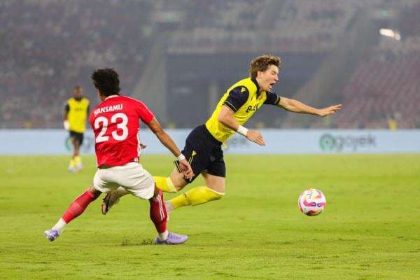 Kompak! Pelatih Oxford United dan Port FC Acungi Jempol untuk Perkembangan Klub Indonesia Kompak! Pelatih Oxford United dan Port FC Acungi Jempol untuk Perkembangan Klub Indonesia