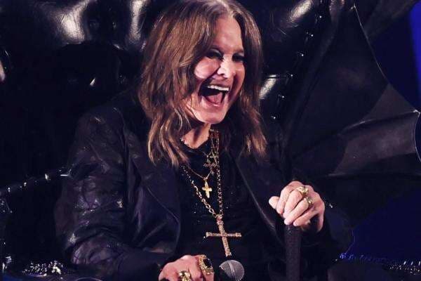 Ozzy Osbourne Meninggal Dunia, Ini Penyakit yang Dideritanya Selama Bertahun-Tahun Ozzy Osbourne Meninggal Dunia, Ini Penyakit yang Dideritanya Selama Bertahun-Tahun