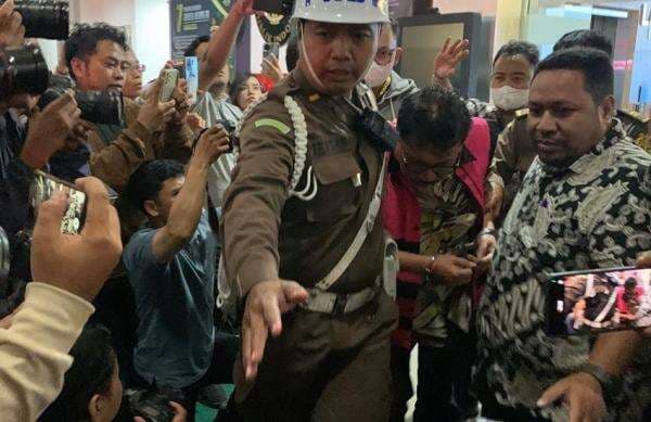 Pakar Hukum: Semua Perkara yang Diatur Zarof Ricar Perlu Dikejar Pakar Hukum: Semua Perkara yang Diatur Zarof Ricar Perlu Dikejar