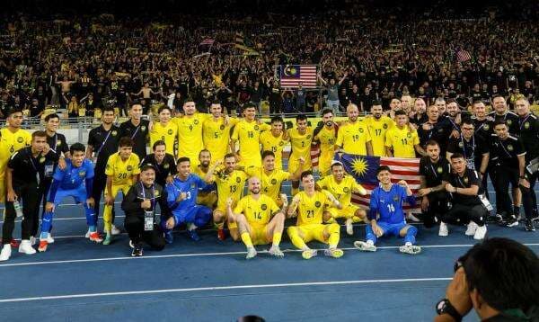Pandit Malaysia Malu Harimau Malaya Butuh Pemain Naturalisasi untuk Hancurkan Vietnam 4-0 Pandit Malaysia Malu Harimau Malaya Butuh Pemain Naturalisasi untuk Hancurkan Vietnam 4-0