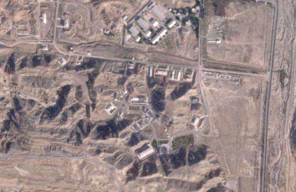 Israel Bunuh 9 Pakar Nuklir Utama Iran Israel Bunuh 9 Pakar Nuklir Utama Iran