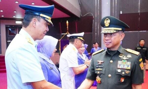  Panglima TNI Jenderal Agus Terima Laporan Korps Kenaikan Pangkat 29 Pati   