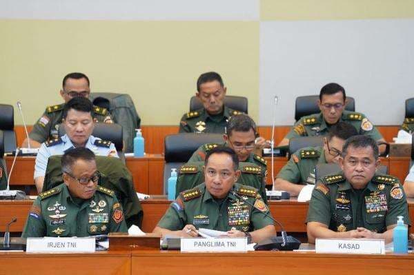 Revisi UU TNI untuk Perkuat Pertahanan Negara dan Profesionalisme Prajurit Revisi UU TNI untuk Perkuat Pertahanan Negara dan Profesionalisme Prajurit