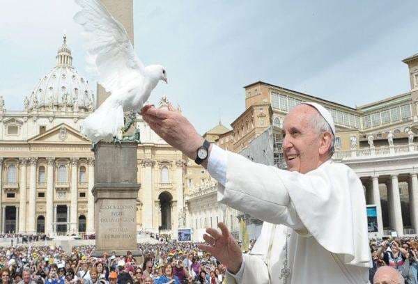 Para Kardinal Bertemu Tetapkan Tanggal Pemakaman Paus Fransiskus dan Bahas Pemilihan Paus Baru Para Kardinal Bertemu Tetapkan Tanggal Pemakaman Paus Fransiskus dan Bahas Pemilihan Paus Baru