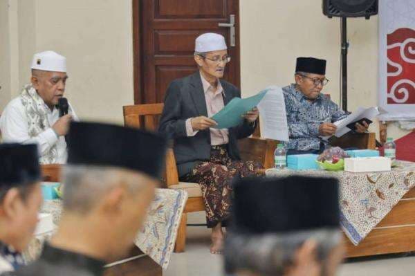 Para Kiai Jabar, Banten, dan DKI Minta PBNU Teguh Memegang Khittah NU Para Kiai Jabar, Banten, dan DKI Minta PBNU Teguh Memegang Khittah NU