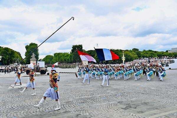 Parade di Paris, Satgas Patriot II Indonesia Curi Perhatian Bastille Day 2025 Parade di Paris, Satgas Patriot II Indonesia Curi Perhatian Bastille Day 2025